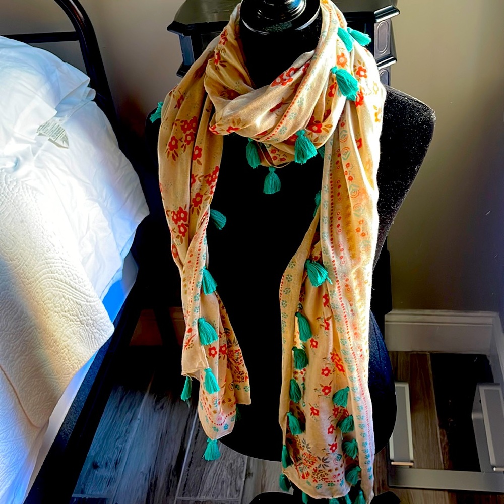 Cute😍🔥Natural Life Boho scarf!